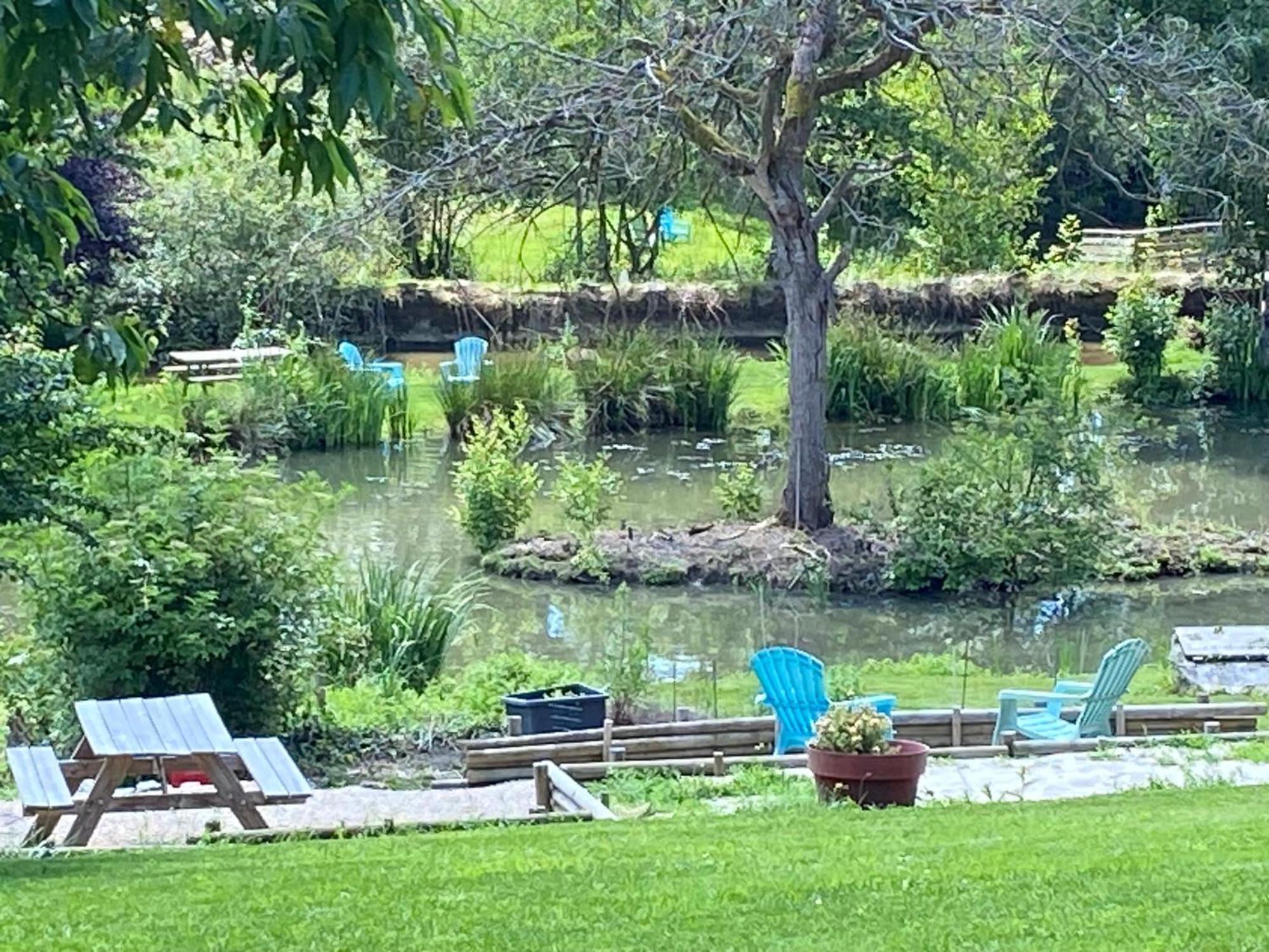 Les Rives Du Lay Elbee Holiday home Le Boupere