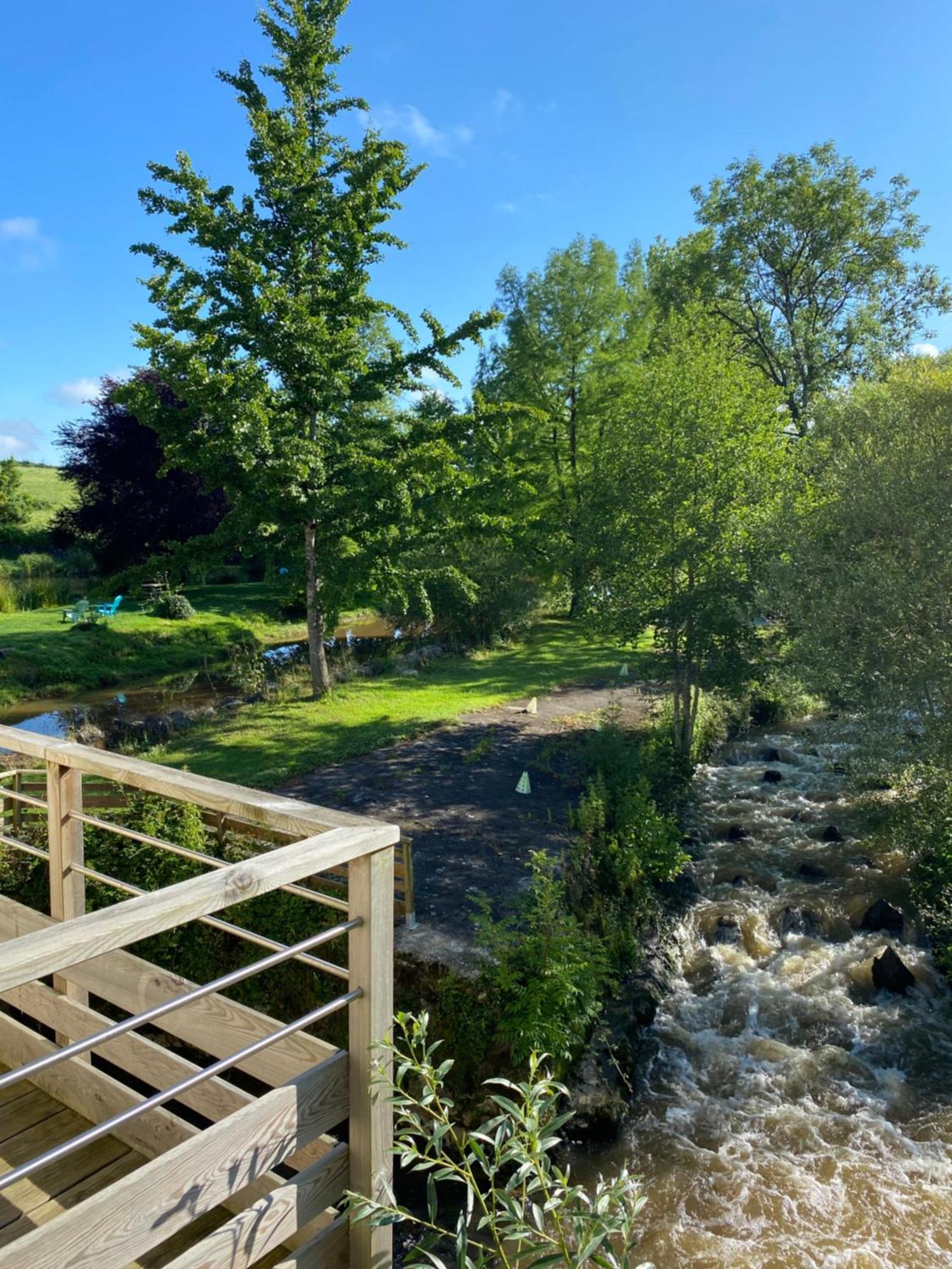 Les Rives Du Lay Elbee Holiday home Le Boupere
