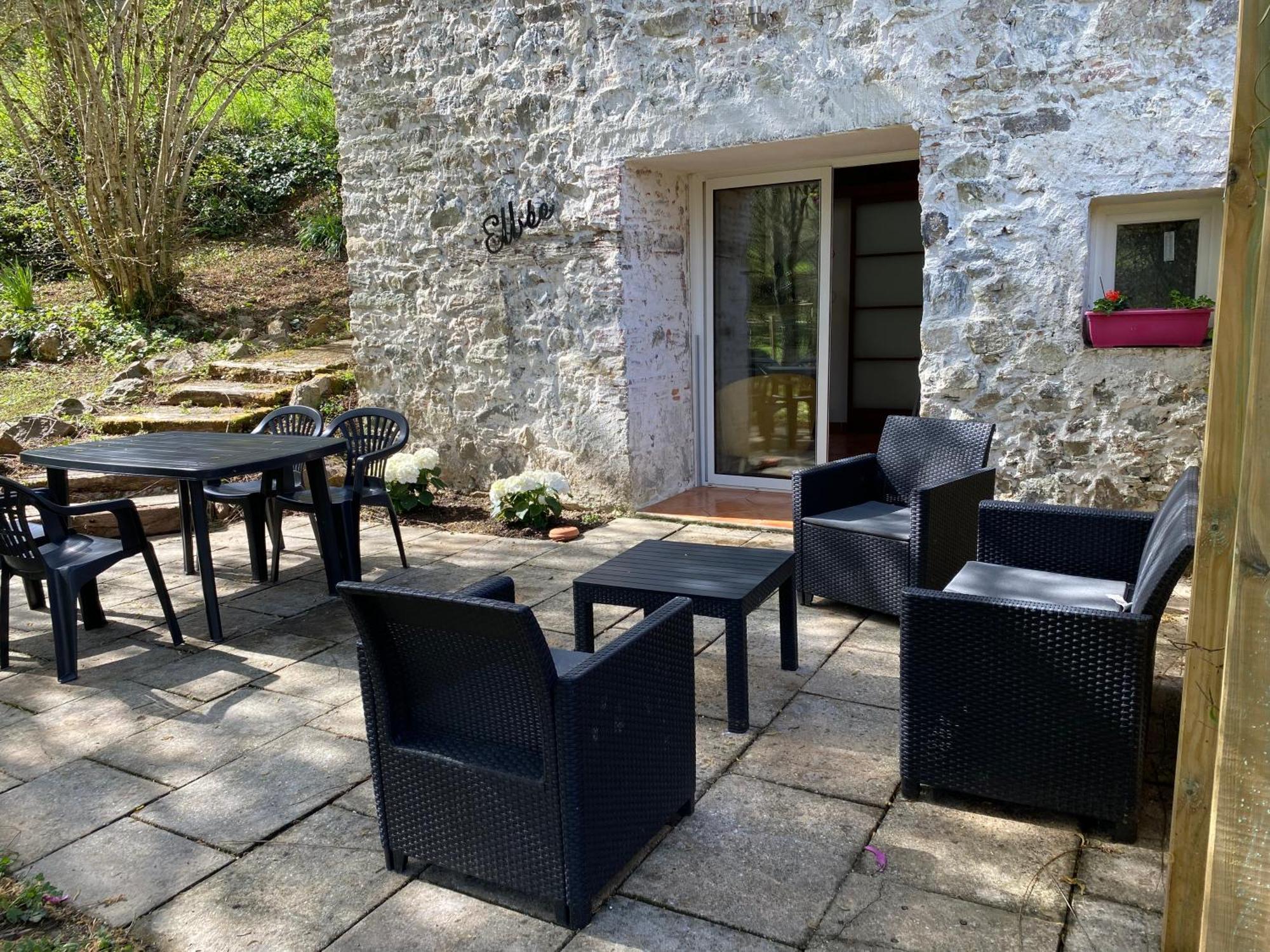 Holiday home Les Rives Du Lay Elbee *